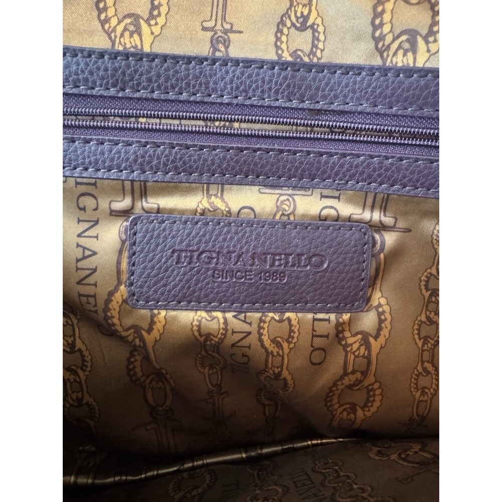 Tignanello Purple Plum  Leather Handbag  w/Feet - Picture 6 of 11